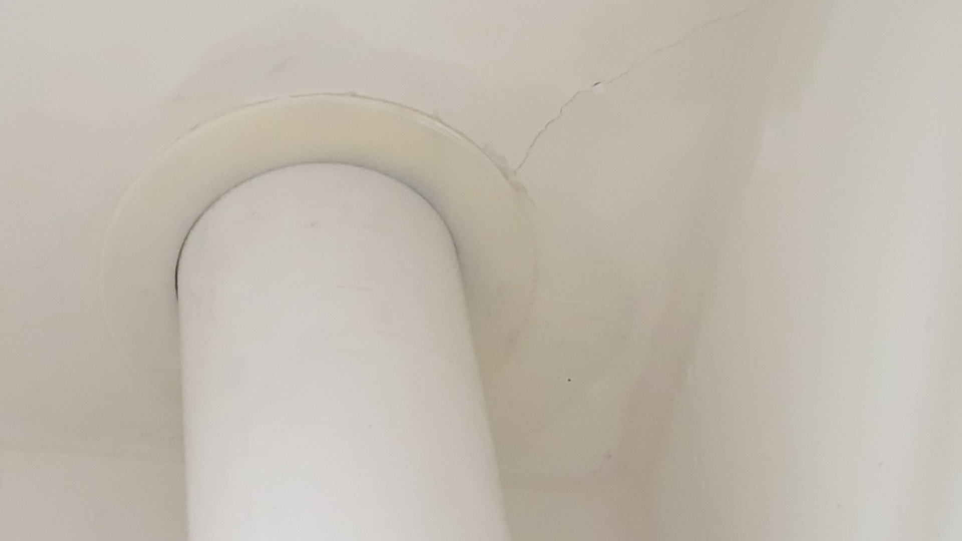 베란다 우수관 누수로 물샐 때? 대법원 판례와 4단계 재연실험으로 확실하게 끝내는 법